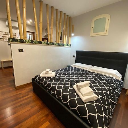 Newhouse Dei Mille Apartment Bari Exterior photo